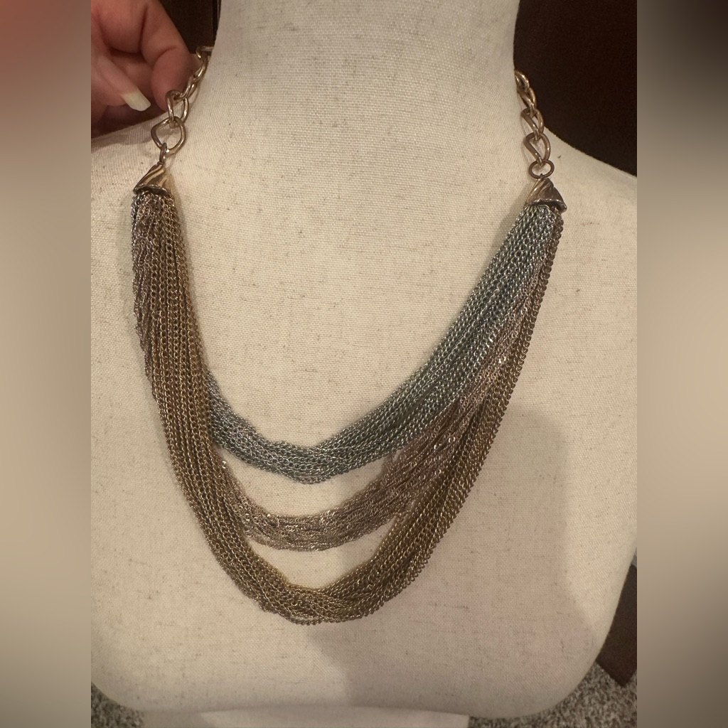 Bebe Tricolor Layered Necklace 20$